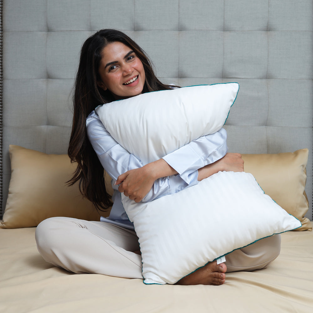 Classic Bed Pillows (Soft & Sturdy)